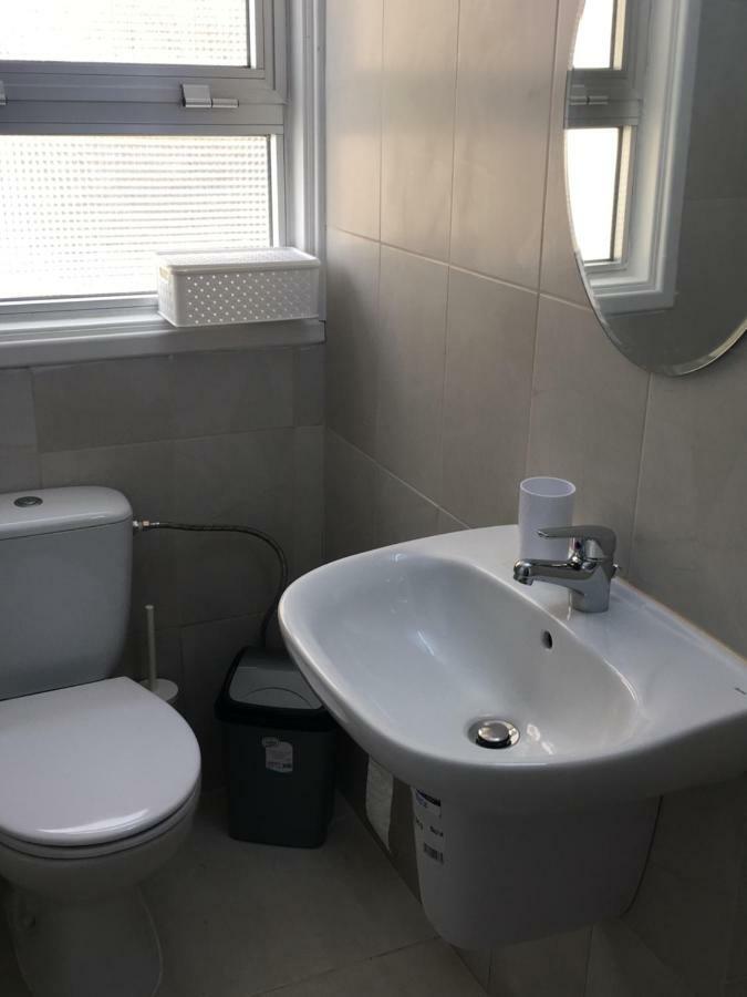 Larnaca Beach Apartment 44 外观 照片