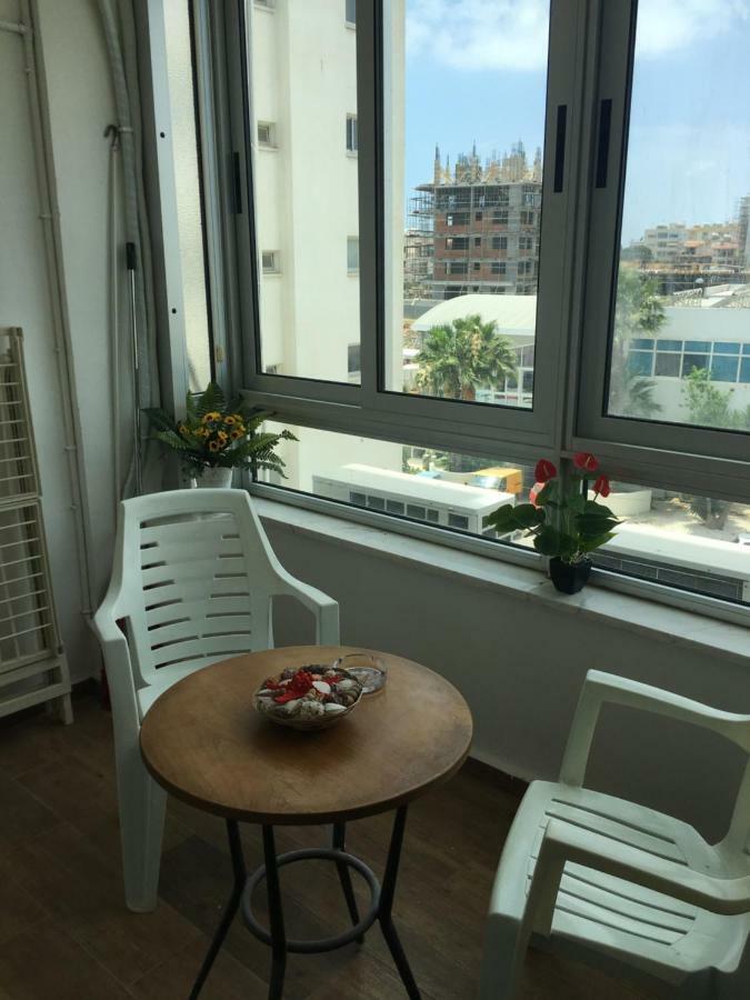 Larnaca Beach Apartment 44 外观 照片