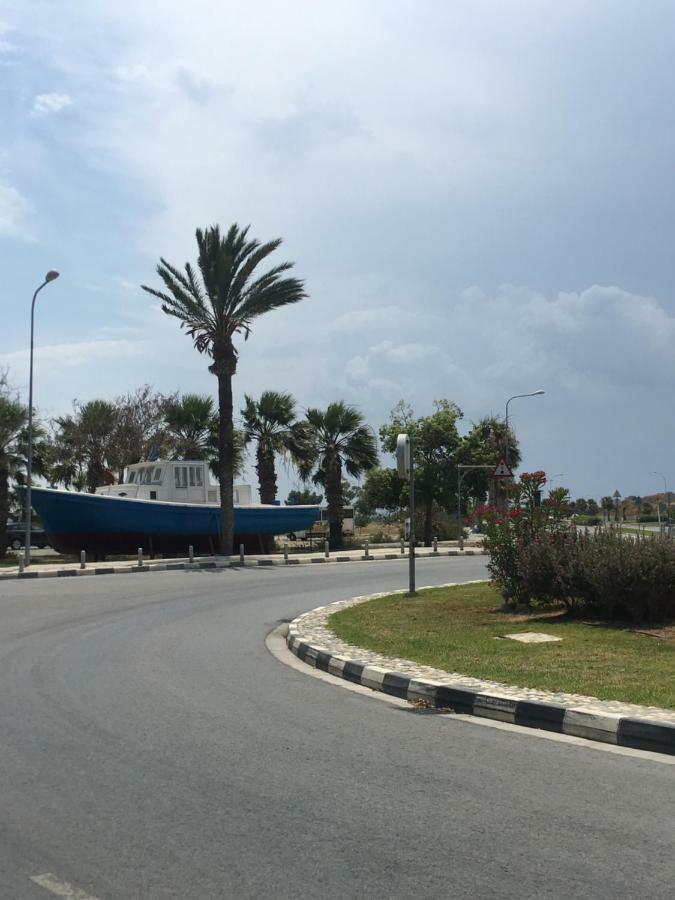Larnaca Beach Apartment 44 外观 照片
